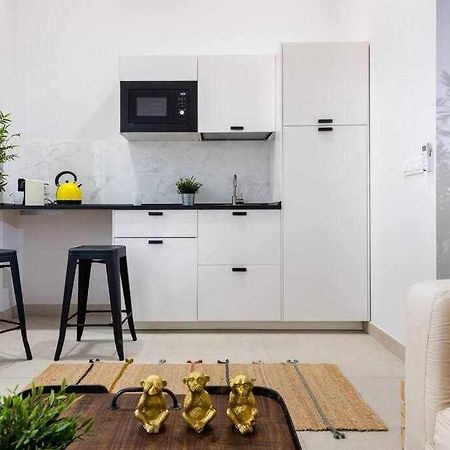 Monkeys Apartments Pinoloft Nuevo Torneo เซบีญา ภายนอก รูปภาพ