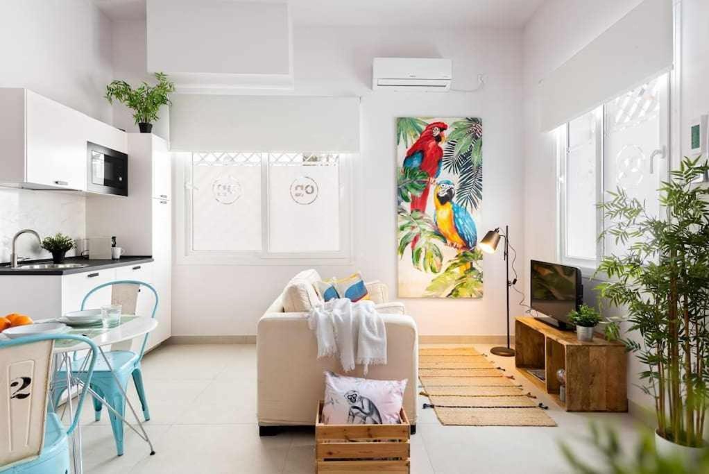 Monkeys Apartments Pinoloft Nuevo Torneo เซบีญา ภายนอก รูปภาพ