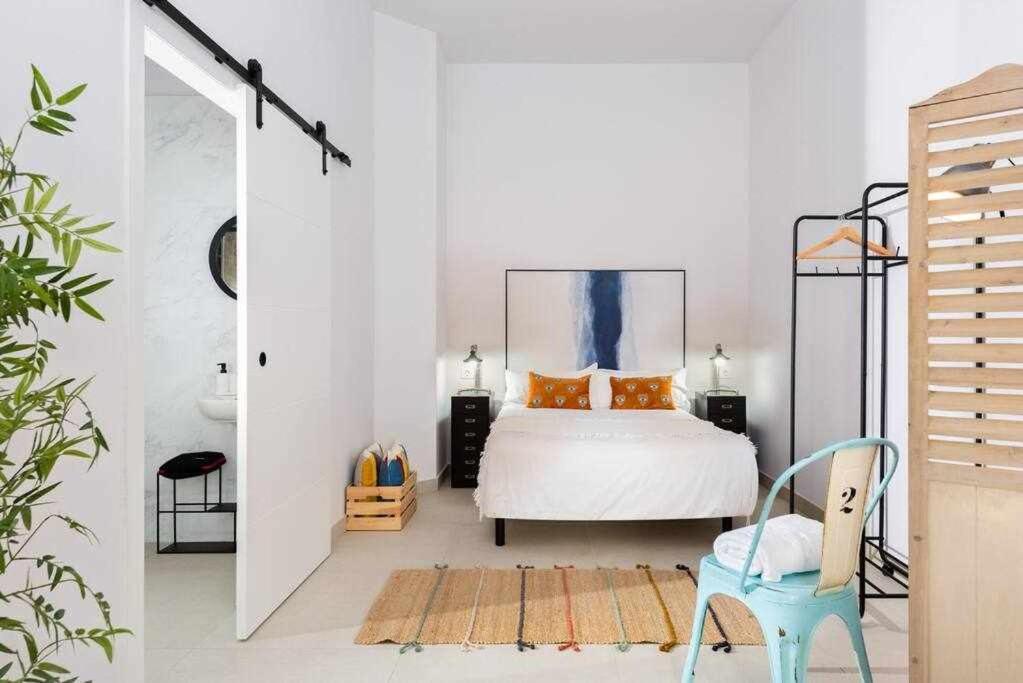 Monkeys Apartments Pinoloft Nuevo Torneo เซบีญา ภายนอก รูปภาพ